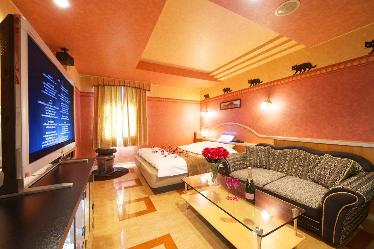 Higashimatsuyama Hotel Park Inn (Adults Only) מראה חיצוני תמונה