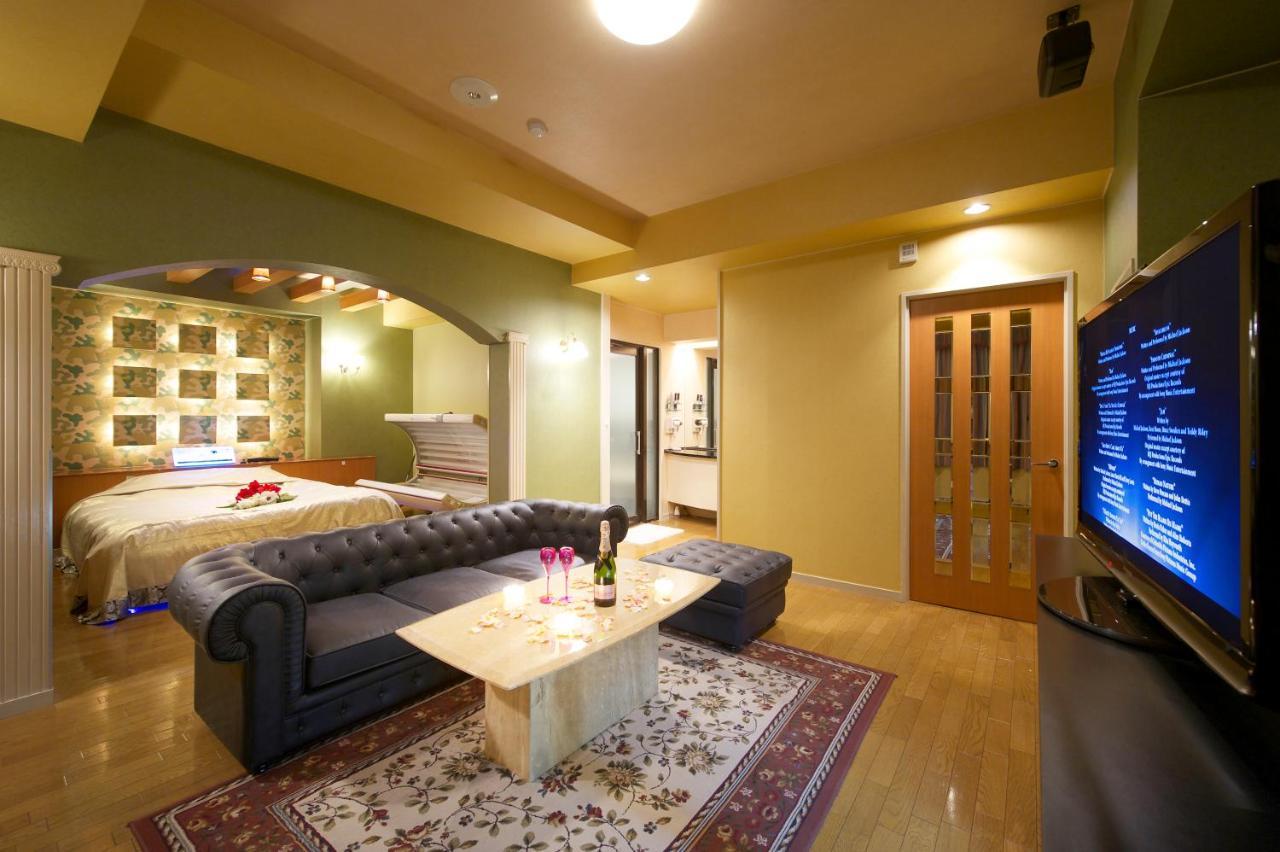 Higashimatsuyama Hotel Park Inn (Adults Only) מראה חיצוני תמונה